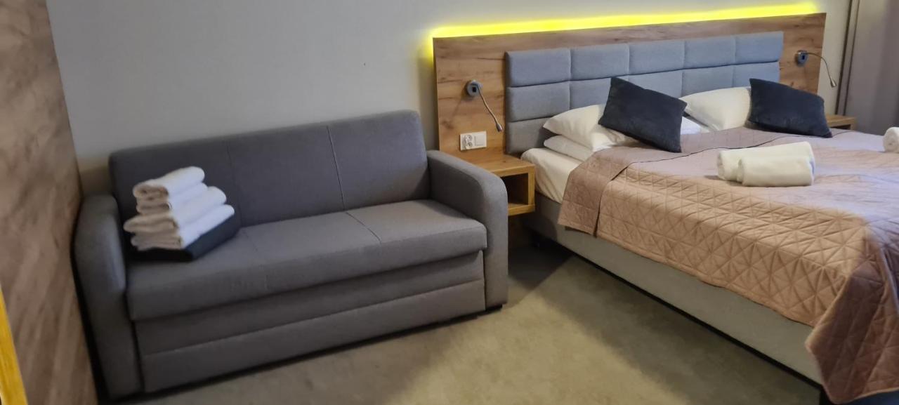 Aparthotel Apartamenty Czarna Gora 230 Sienna  Bagian luar foto